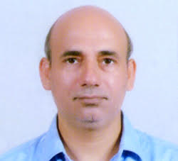 Image of Dr. Tariq Khan